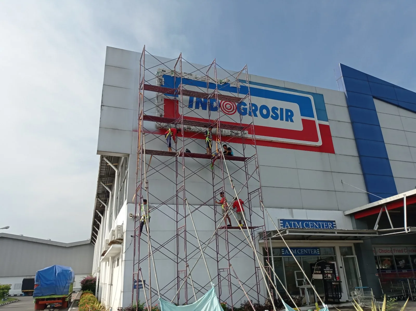 NEONBOX IGR SMG