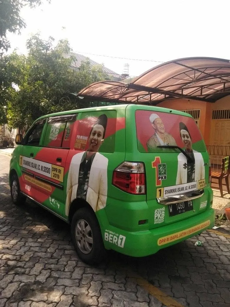 Branding Mobil Station