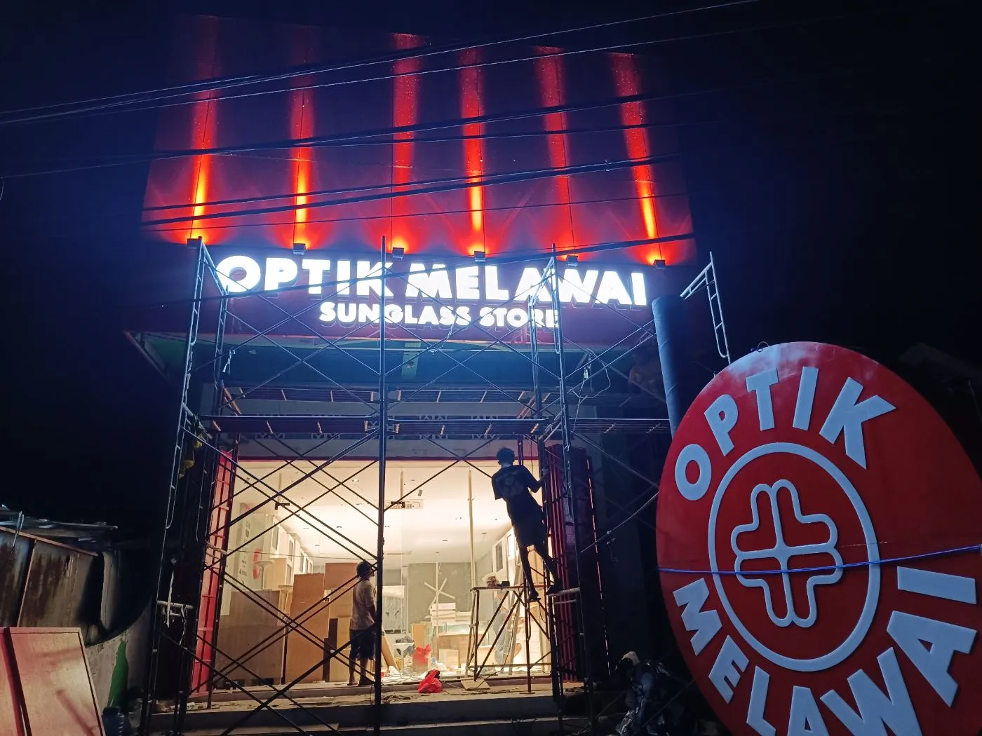 OPTIK MELAWAI GORONTALO foto 2