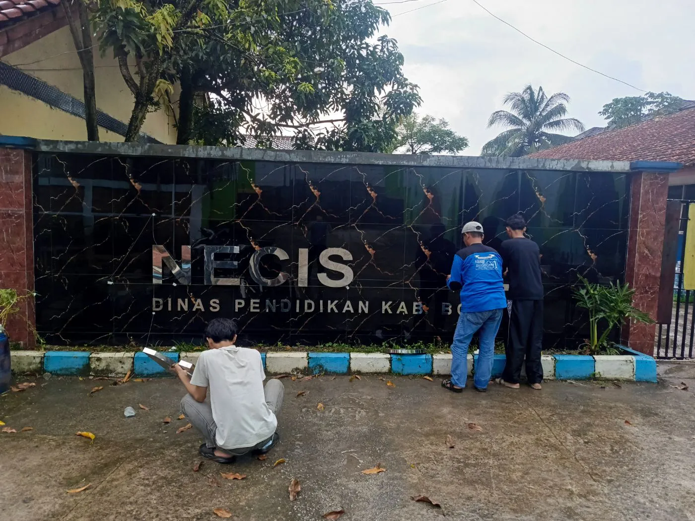 Huruf Timbul Stainless foto 2