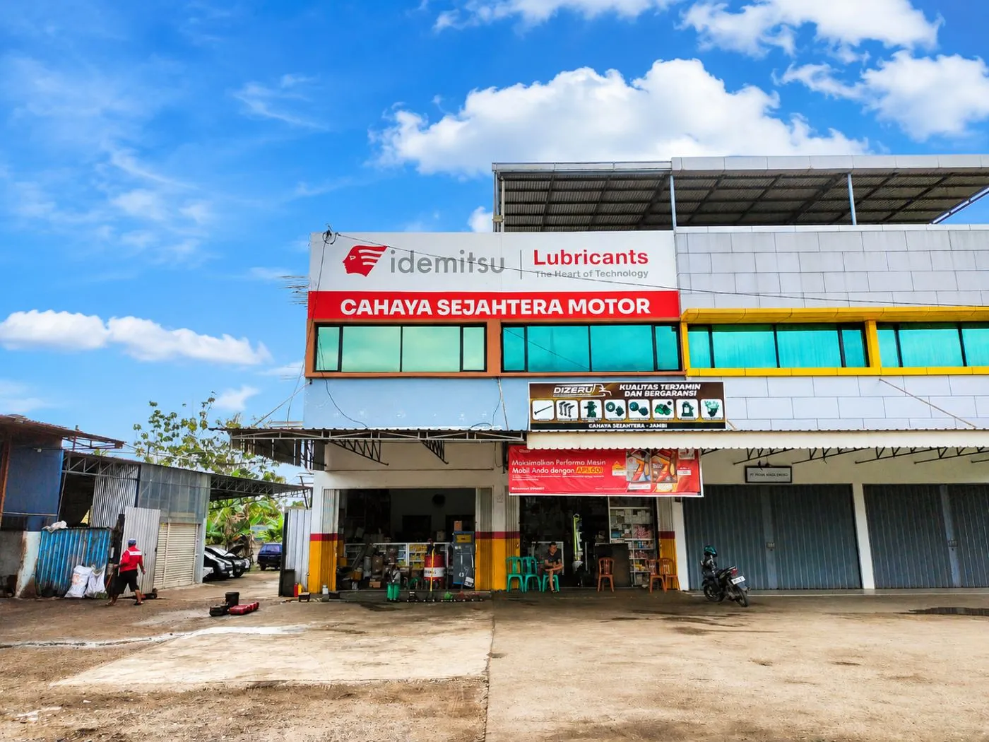 Wall Branding Idemitsu Lubricants foto 1