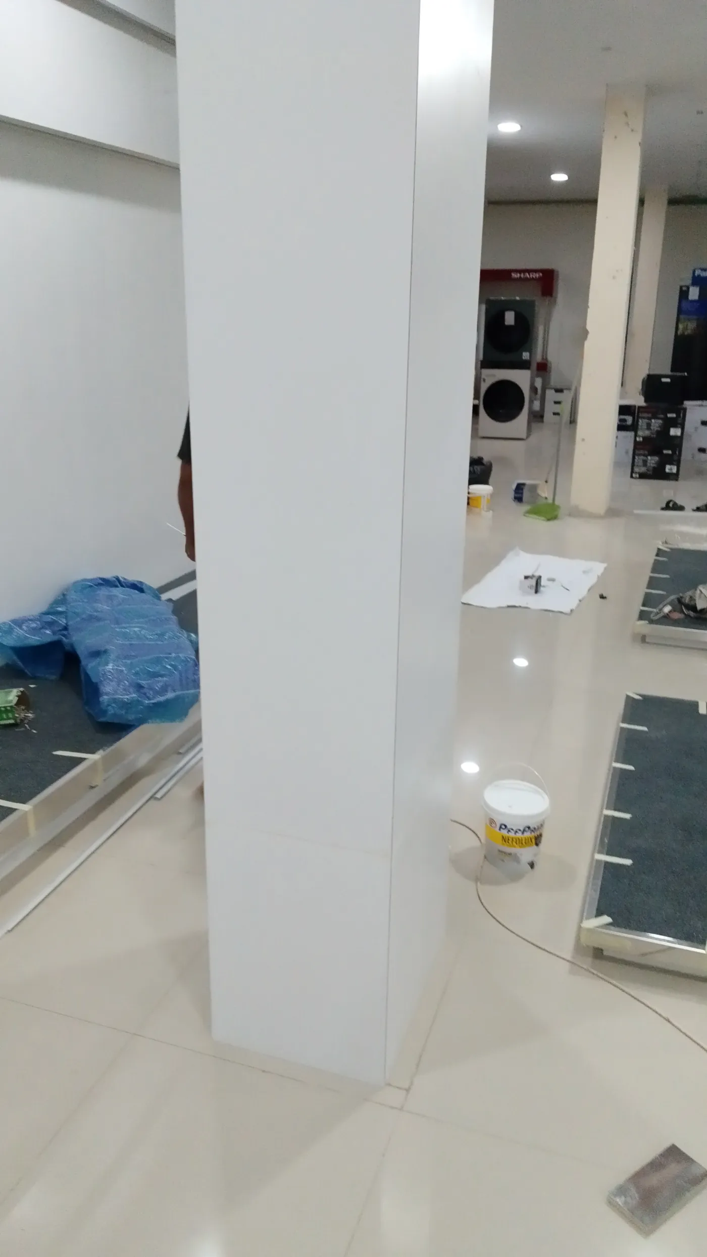 Meja display asus foto 2
