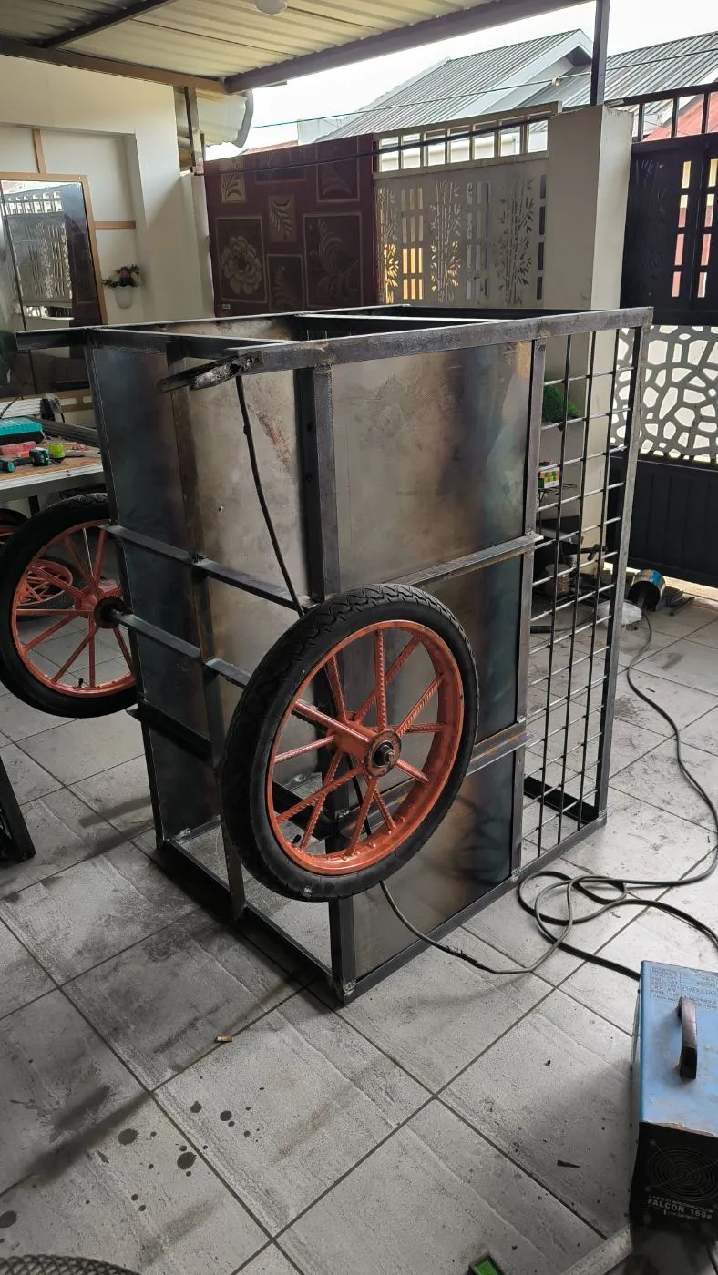 WELDING Gerobak Kampus foto 1