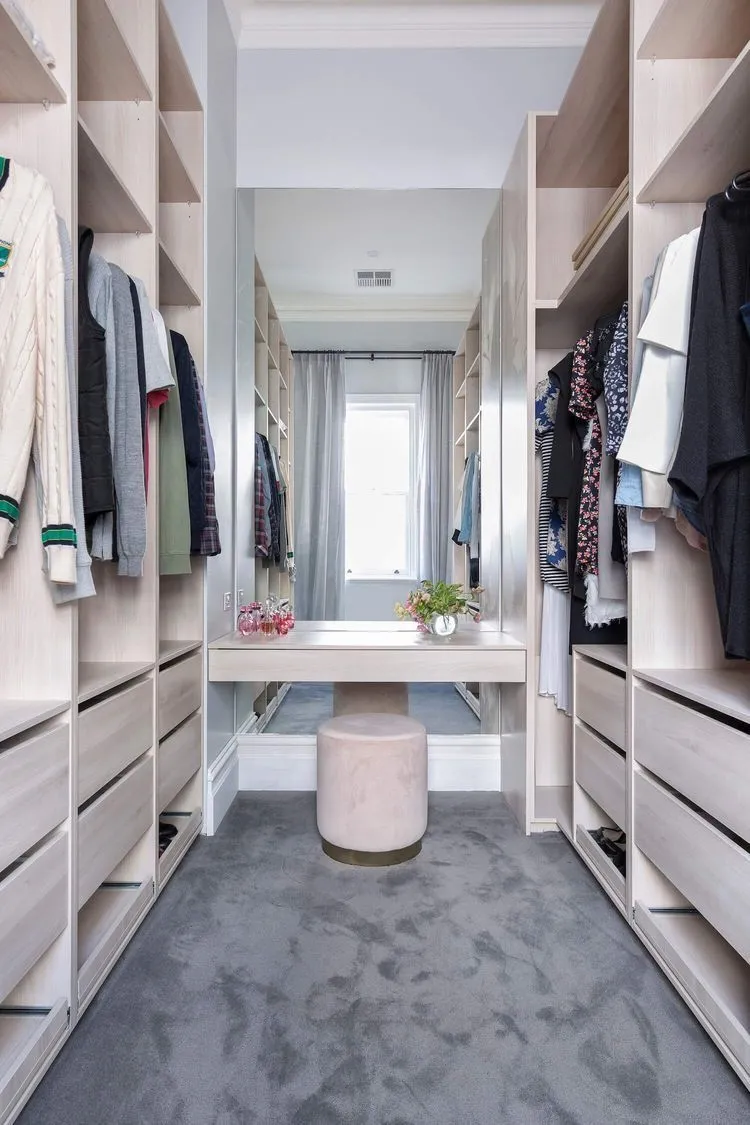 INTERIOR foto 4