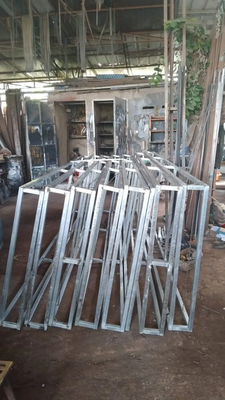 PT. POS INDONESIA foto 1
