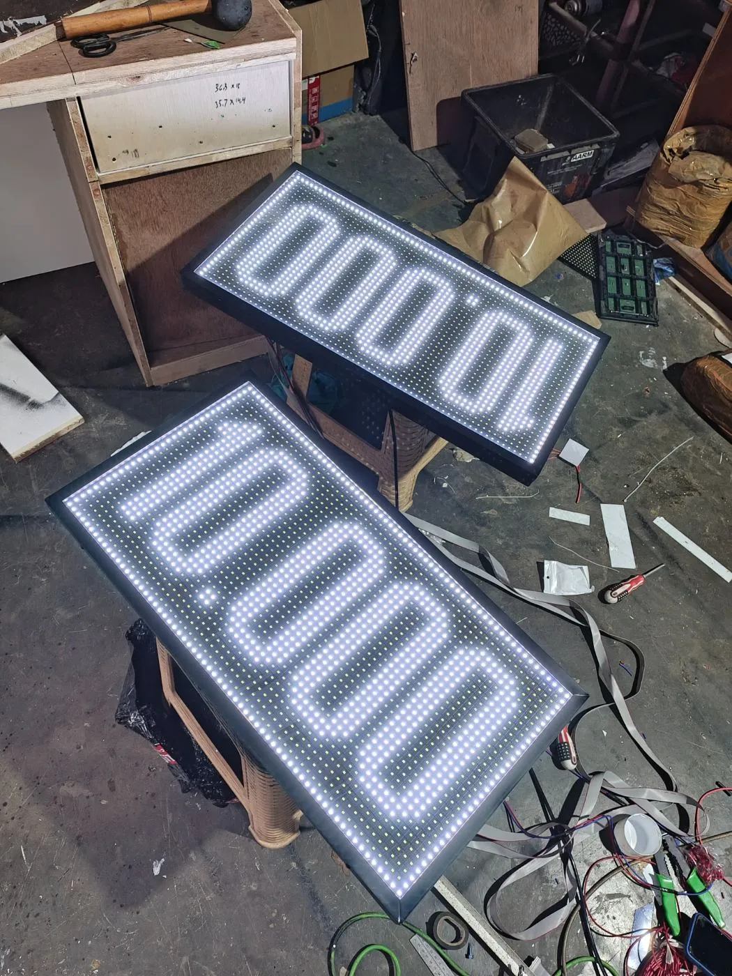 Paket LED TOTEM SPBU 8 HARGA + RUNNING TEXT foto 2