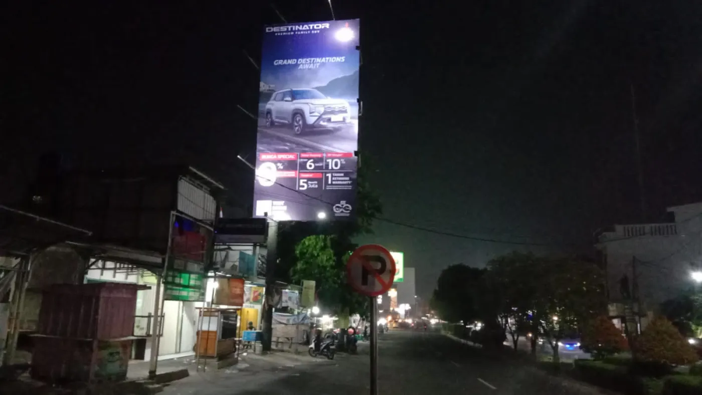 BILLBOARD foto 5