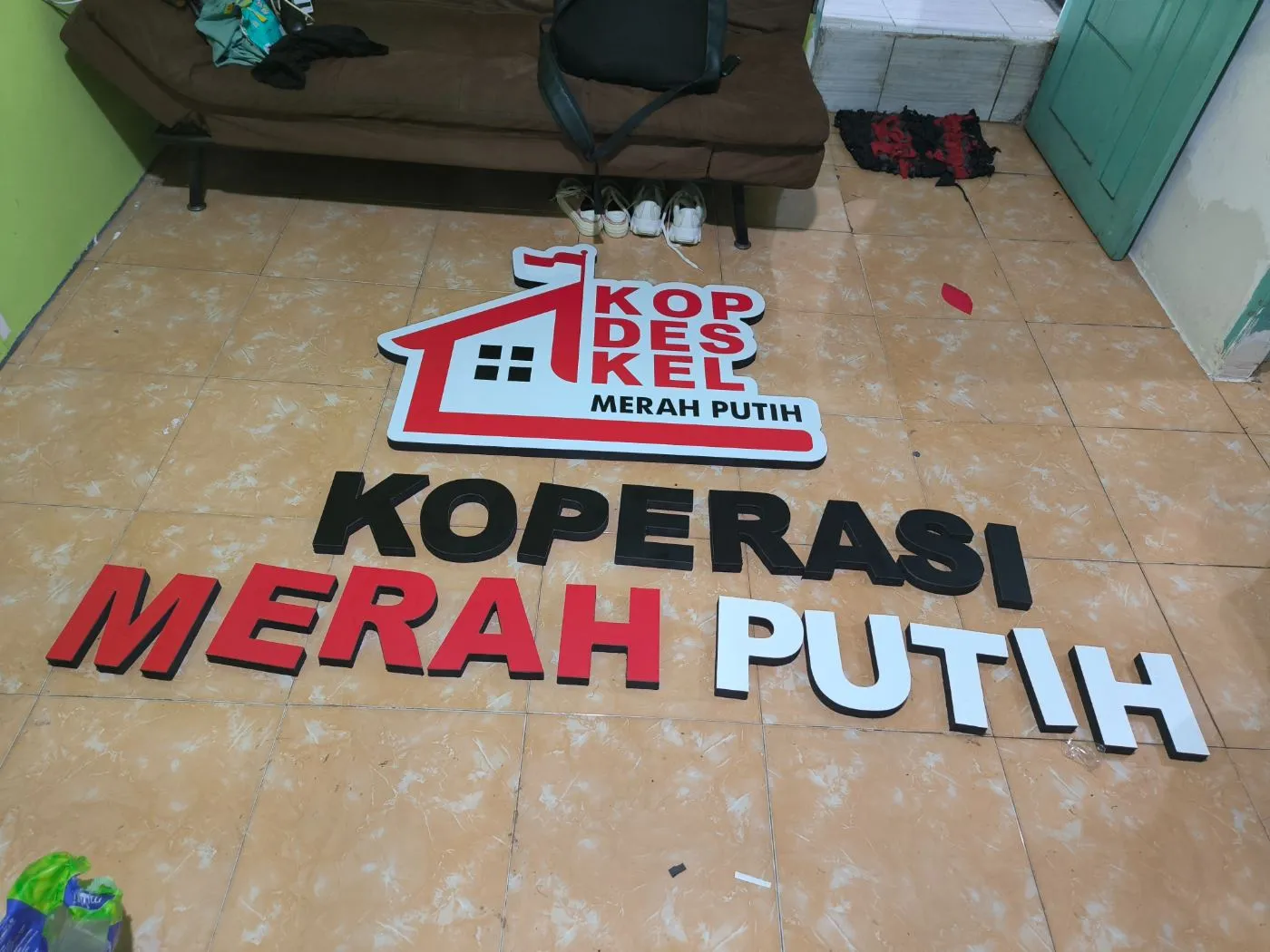 Huruf Timbul KOPDES foto 2