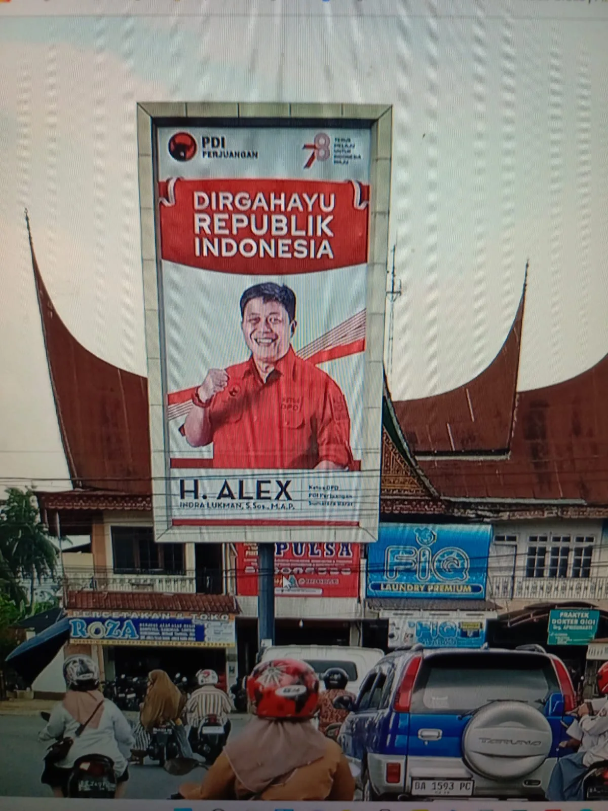 Billboard PDI Perjuangan foto 1