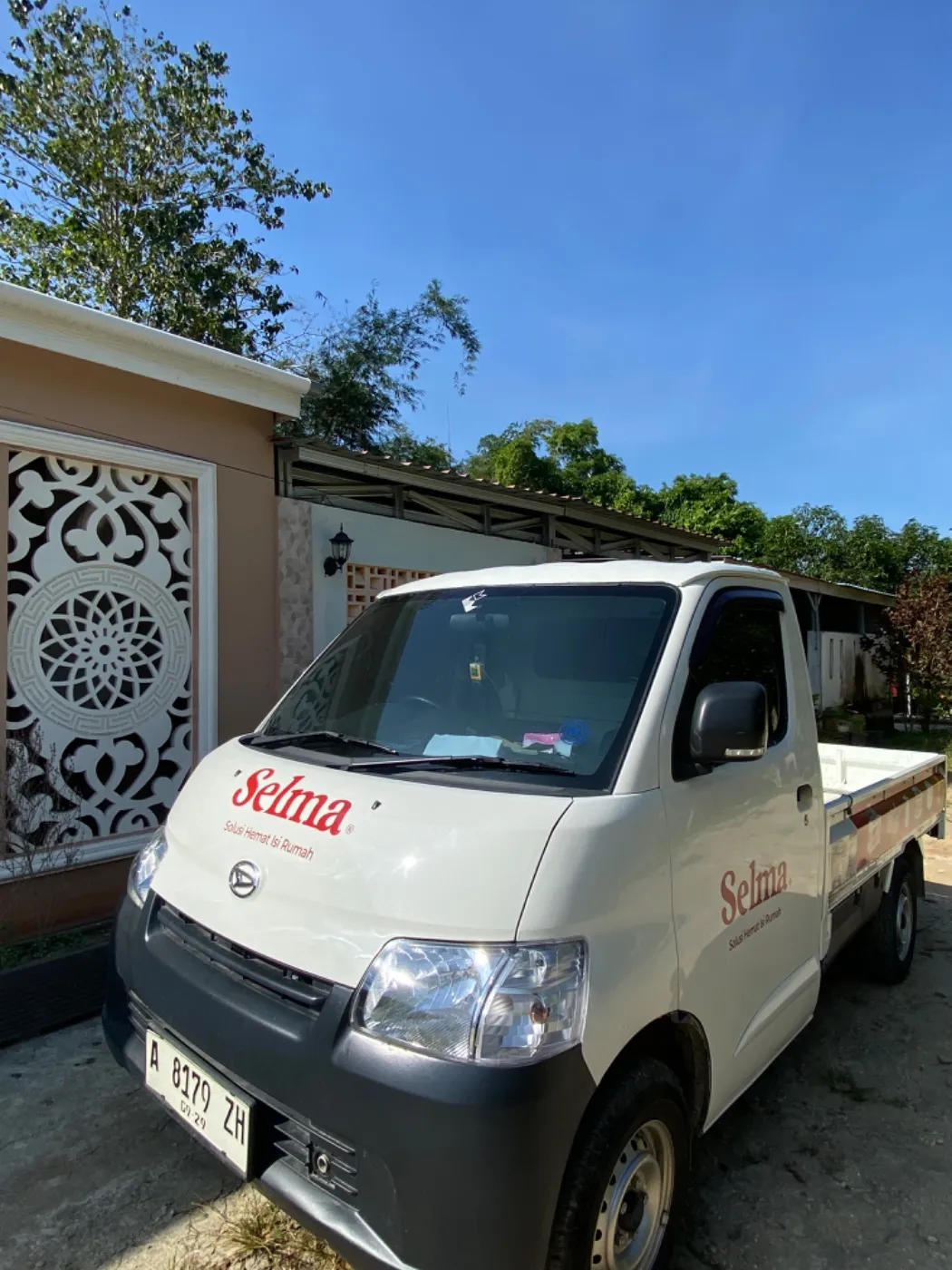 Branding Mobil Selma foto 2