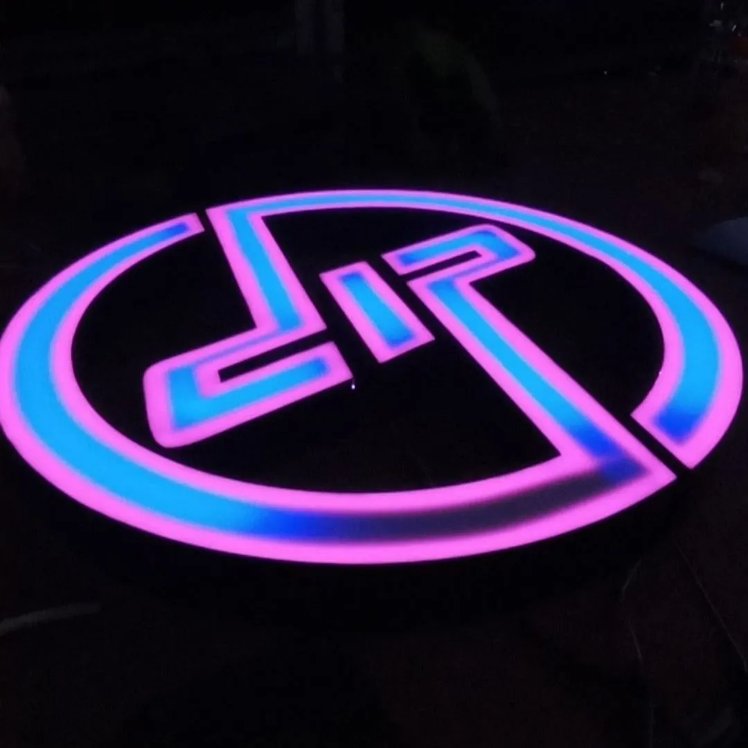 Huruf timbul RGB animasi logo DIP foto 5